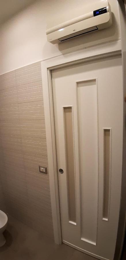 Raro'S Home Bed & Breakfast Pompei Bagian luar foto