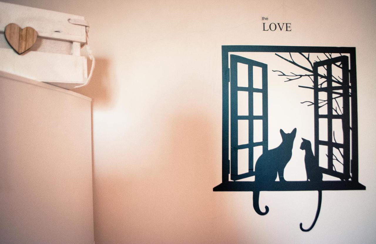 Raro'S Home Bed & Breakfast Pompei Bagian luar foto